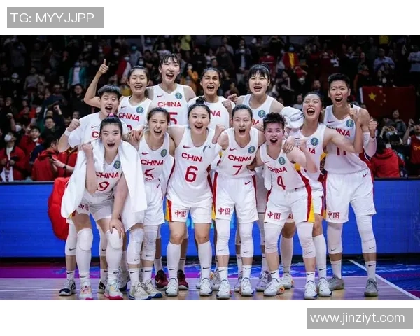 南京篮球队与重庆篮球队赛后复盘分析团队配合与战术执行的精彩瞬间